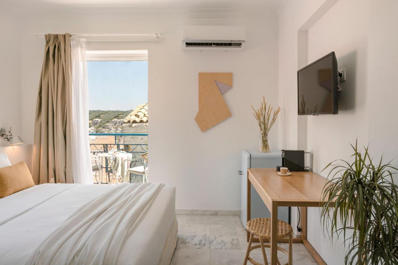 Hotel The Blue Skiathos Exterior foto